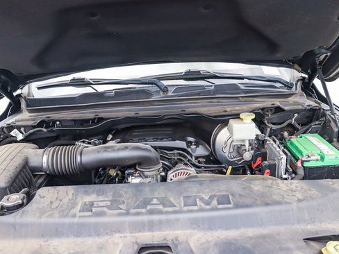 Used 2019 RAM 1500 Laramie RWD image 26