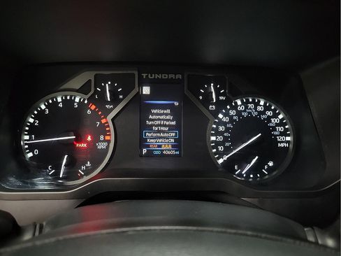 Used 2023 Toyota Tundra Limited w/ Power Package AWD/4WD image 18