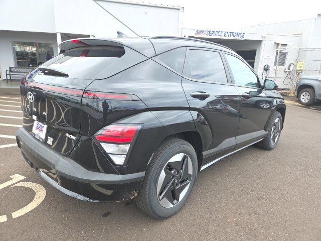 New 2025 Hyundai Kona SEL FWD image 3