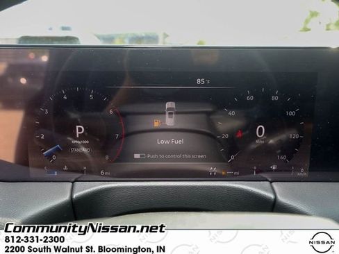 New 2025 Nissan Armada SL w/ Captain's Chari Seat Package image 11