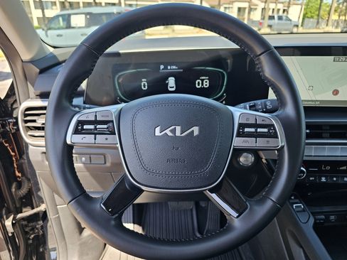 Used 2024 Kia Telluride S w/ S Sunroof Package FWD image 21