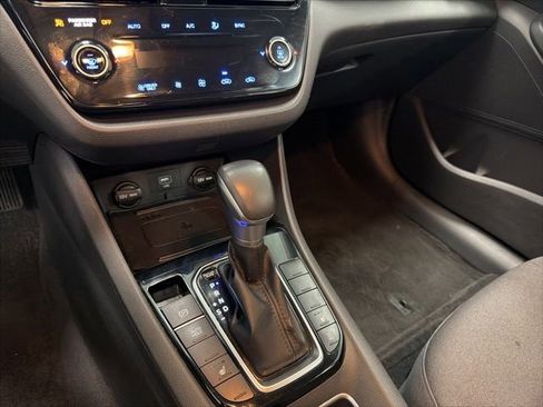 Used 2021 Hyundai Ioniq SEL FWD image 21