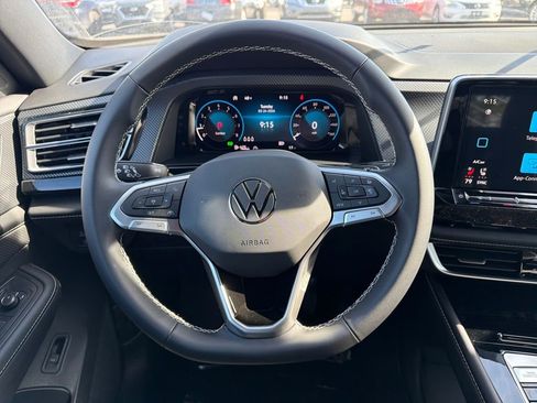New 2026 Volkswagen Atlas Cross Sport SEL AWD/4WD image 16