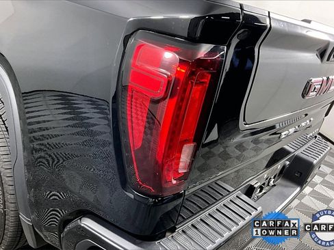 Certified 2025 GMC Sierra 1500 Denali w/ Denali Reserve Package image 17
