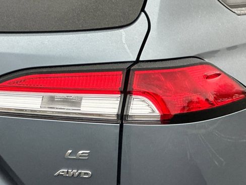 Used 2024 Toyota Corolla Cross LE image 50