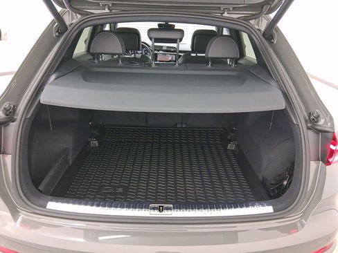 Used 2020 Audi Q3 2.0T Prestige image 28