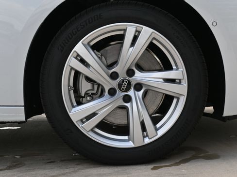 Used 2025 Audi A5 2.0T Premium Plus image 34