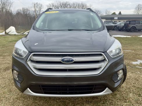 Used 2018 Ford Escape SE image 8