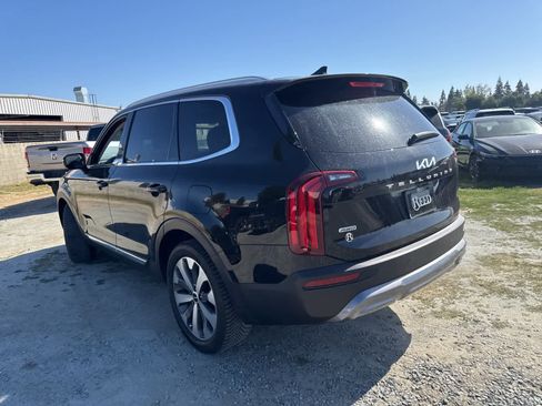 Used 2022 Kia Telluride EX w/ EX Premium Package image 7
