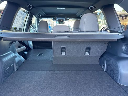 New 2026 Subaru Forester Premium image 19