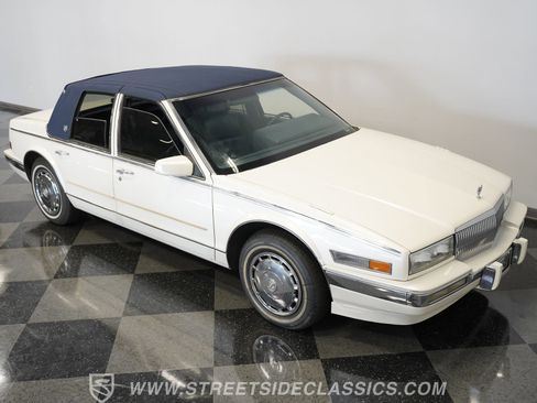 Used 1989 Cadillac Seville image 21