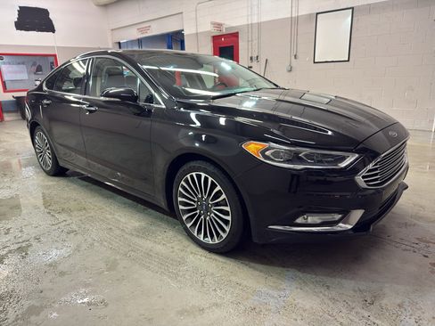 Used 2018 Ford Fusion Titanium image 1