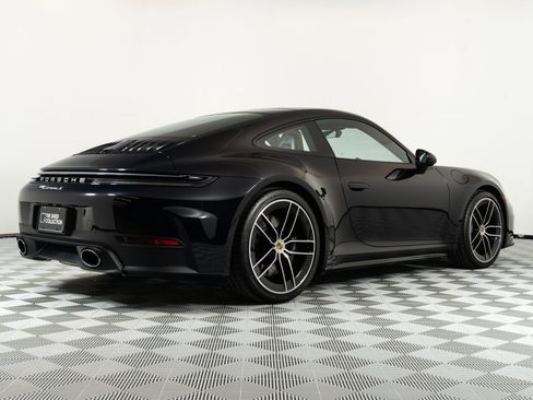 Used 2025 Porsche 911 Carrera S image 7