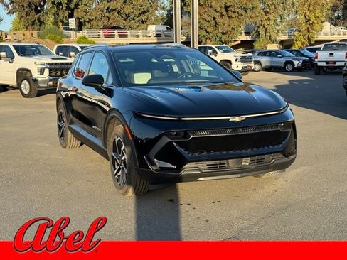 New 2026 Chevrolet Equinox EV LT FWD image 1