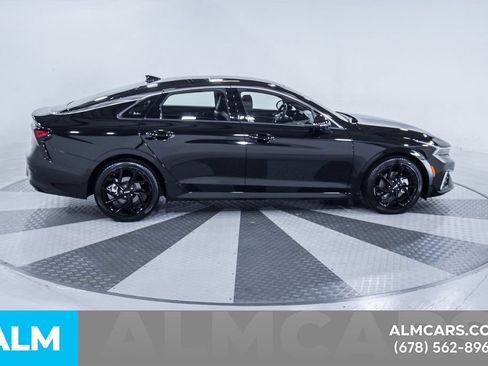 Used 2026 Kia K5 GT-Line w/ GT-Line Premium Package FWD image 11