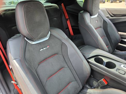 Used 2023 Chevrolet Camaro ZL1 RWD image 28