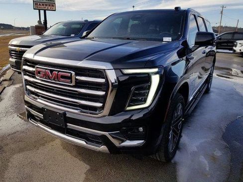 New 2026 GMC Yukon XL Elevation image 2