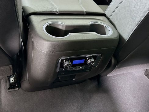 New 2026 GMC Yukon Denali w/ Sun & Power Step Package image 21