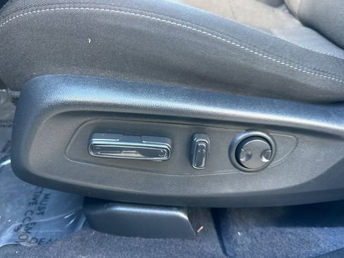 Certified 2023 Honda CR-V EX image 15