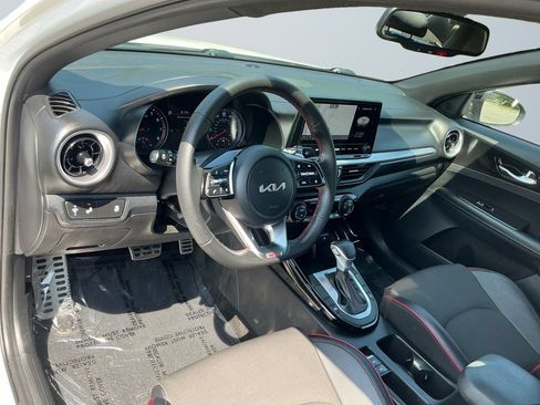 Used 2023 Kia Forte GT FWD image 9