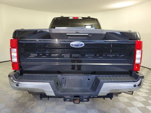 Used 2022 Ford F250 Lariat w/ Lariat Ultimate Package image 9