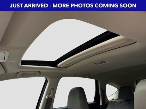 Used 2016 Honda CR-V Touring image 11