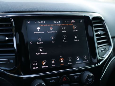 Used 2020 Jeep Grand Cherokee Limited image 14