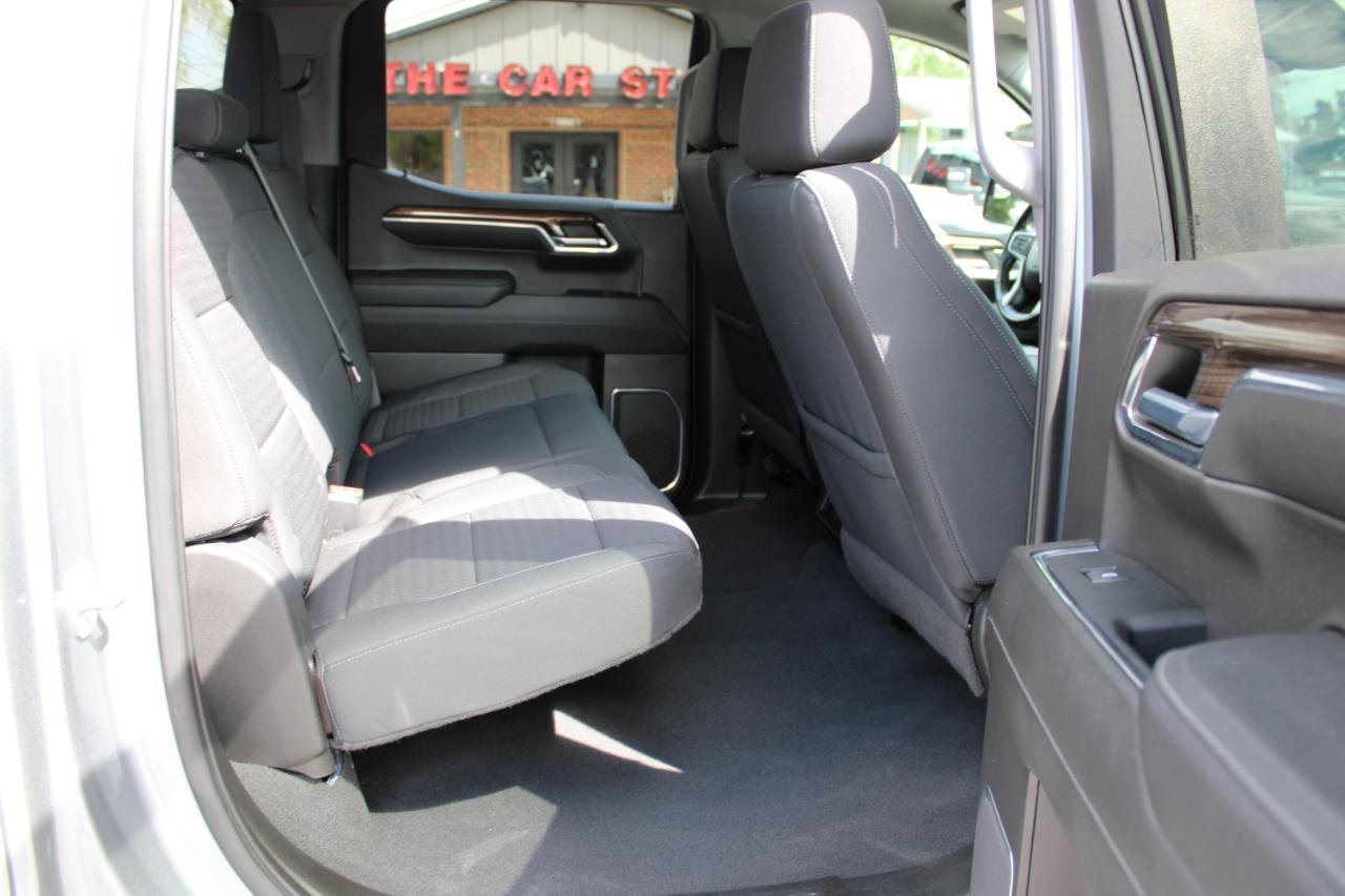 Used 2023 Chevrolet Silverado 1500 RST RWD image 8