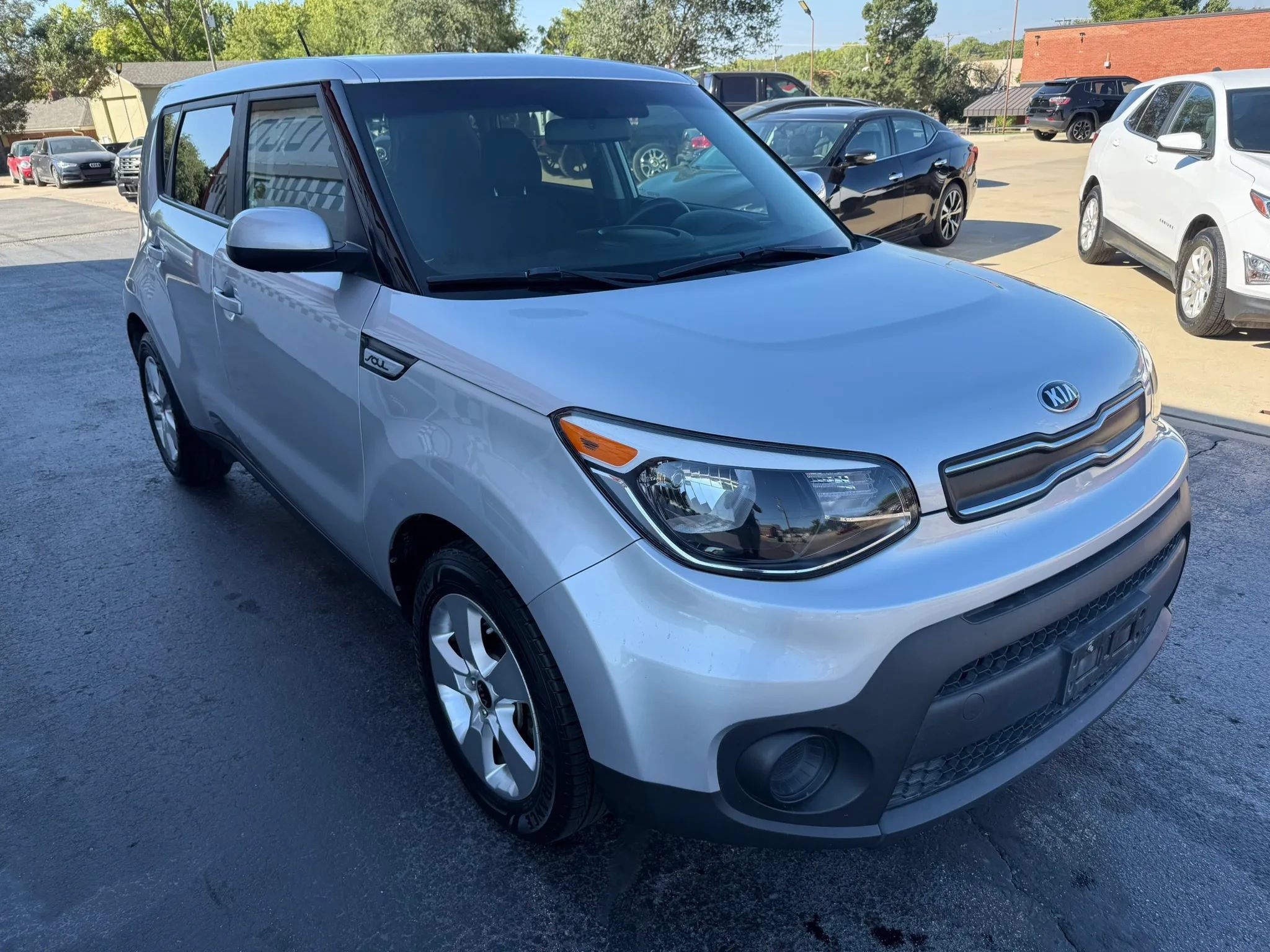 Used 2019 Kia Soul FWD image 12