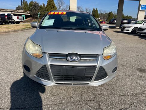 Used 2012 Ford Focus SEL image 5