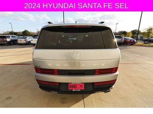 Used 2024 Hyundai Santa Fe SEL image 6