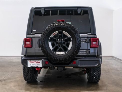 Used 2021 Jeep Wrangler Unlimited Rubicon w/ Dual Top Group AWD/4WD image 9