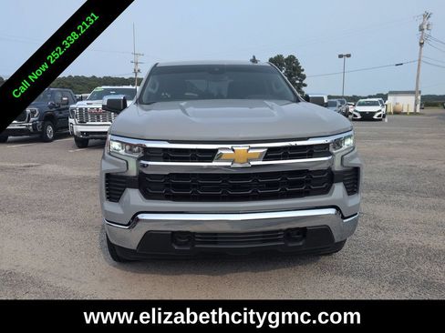 Used 2024 Chevrolet Silverado 1500 LT AWD/4WD image 4