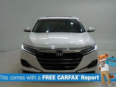 Used 2021 Honda Accord Touring image 2