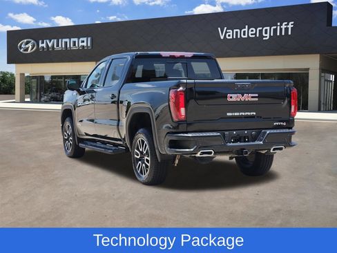 Used 2024 GMC Sierra 1500 AT4 w/ Technology Package AWD/4WD image 3