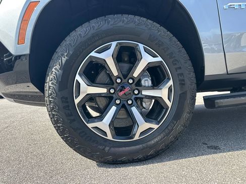 New 2026 GMC Yukon XL AT4 w/ AT4 Premium Plus Package image 12