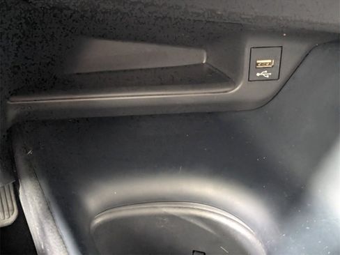 Used 2021 Toyota C-HR LE image 23