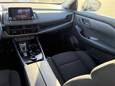 Certified 2025 Nissan Rogue S image 19