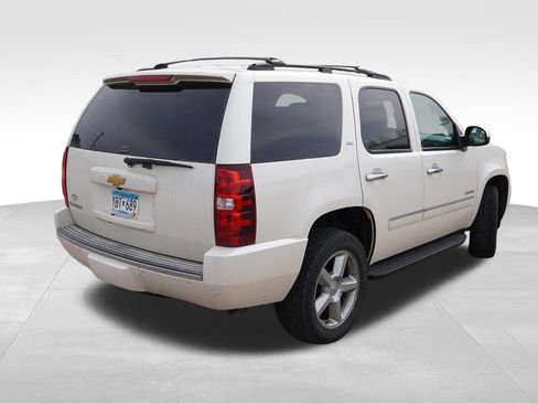 Used 2013 Chevrolet Tahoe LTZ AWD/4WD image 3