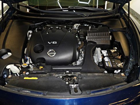 Used 2013 Nissan Maxima 3.5 SV FWD image 22