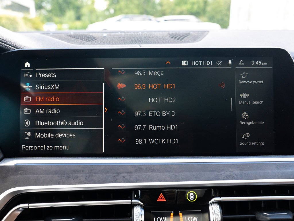 Used 2022 BMW X5 xDrive40i w/ Premium Package AWD/4WD image 27