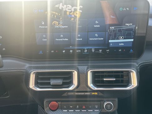 Used 2025 Ford Mustang Premium RWD image 17