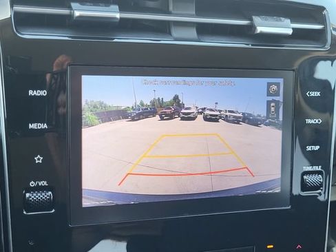 Used 2024 Hyundai Tucson SEL FWD image 18