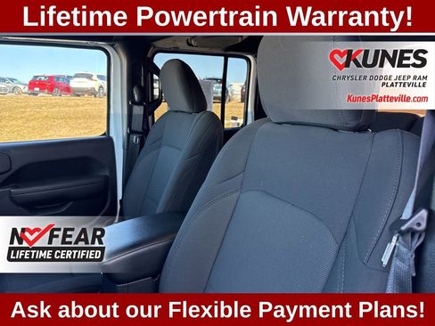 Used 2022 Jeep Wrangler Unlimited Sport AWD/4WD image 23