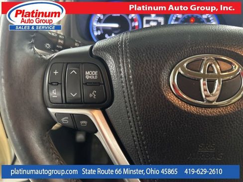 Used 2016 Toyota Highlander Limited image 14