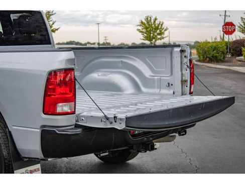 Used 2017 RAM 1500 Tradesman w/ Popular Equipment Group AWD/4WD image 10
