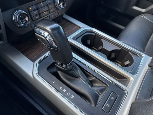 Used 2019 Ford F150 Lariat w/ Equipment Group 502A Luxury image 30