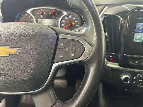 Used 2018 Chevrolet Traverse LT image 17
