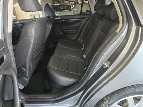 Used 2014 Volkswagen Jetta TDI image 11