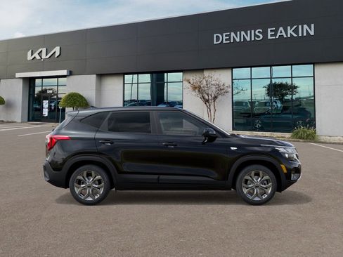 New 2026 Kia Seltos LX image 7